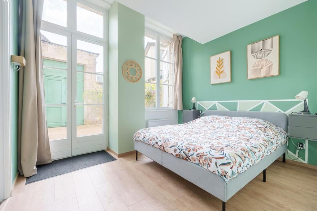 Appartement Lumineux Avec Cour 肖蒙 外观 照片
