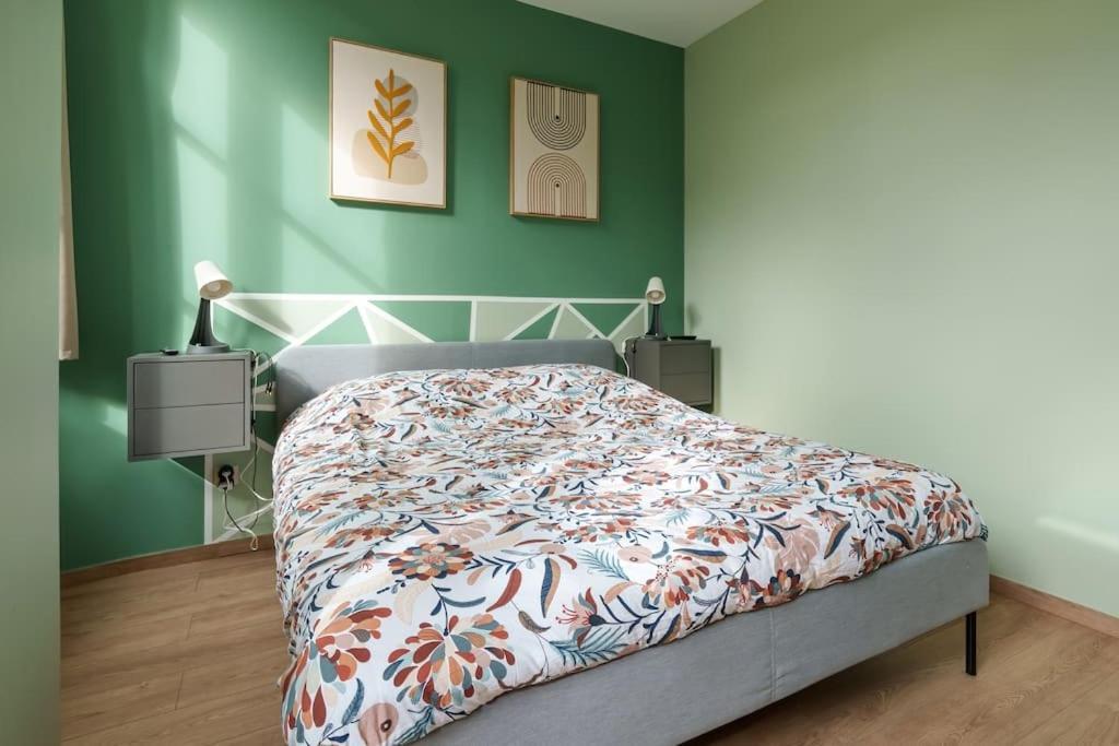 Appartement Lumineux Avec Cour 肖蒙 外观 照片