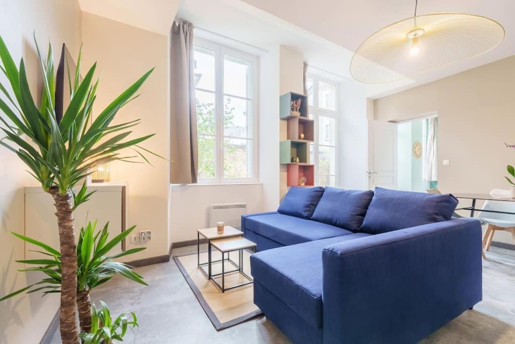 Appartement Lumineux Avec Cour 肖蒙 外观 照片